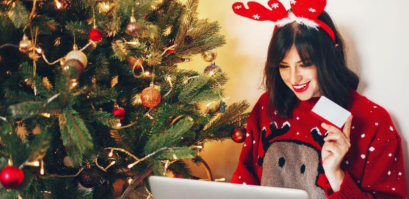 Effective holiday marketing ideas to boost your eCommerce sales - Give the gift of gratitude