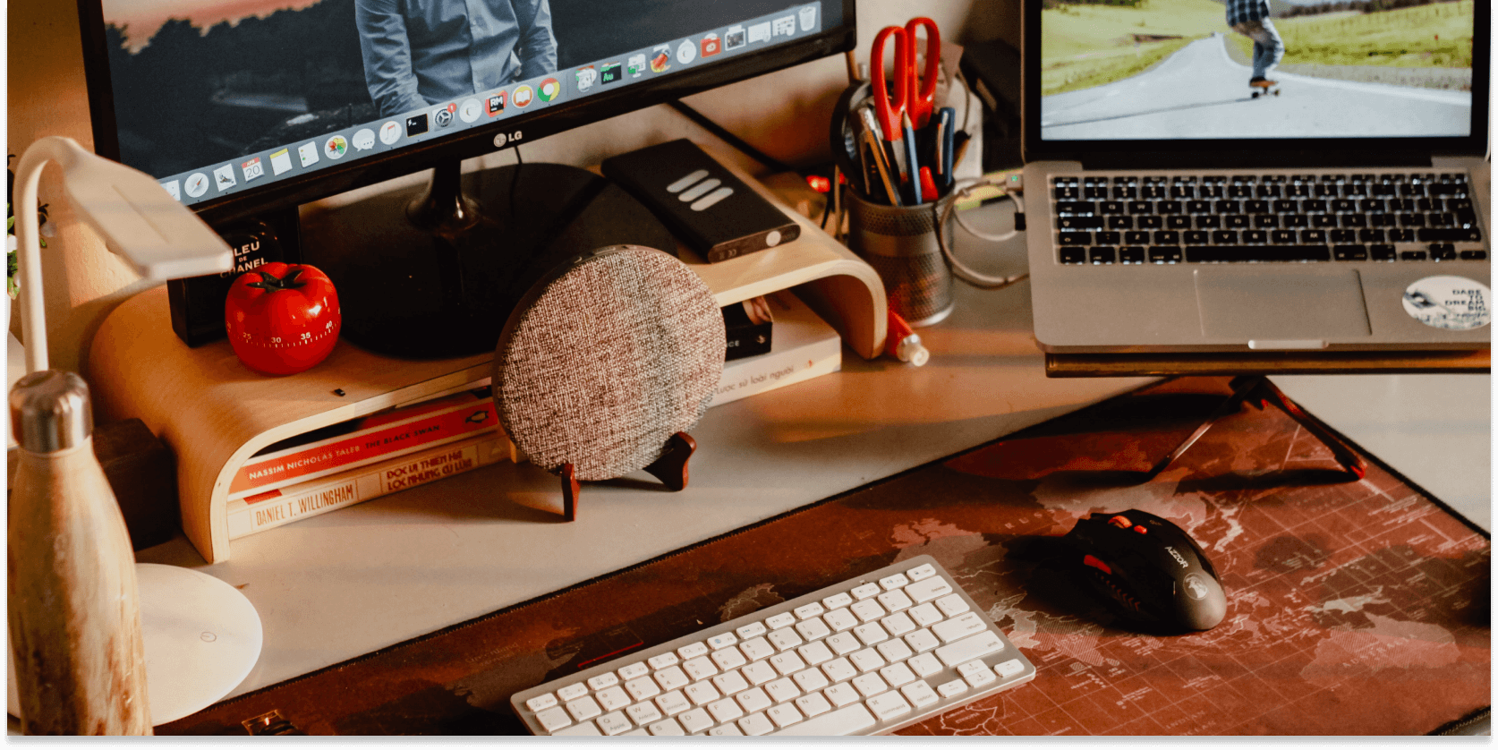 10 Desk Mat Designs That Are Selling Like Hotcakes
