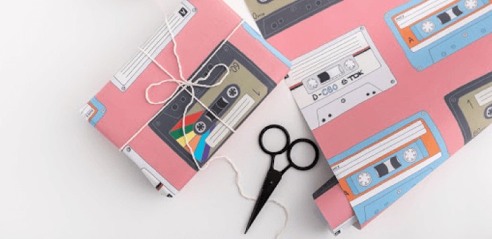 Personalized gift wrapping paper: What your online store is missing?