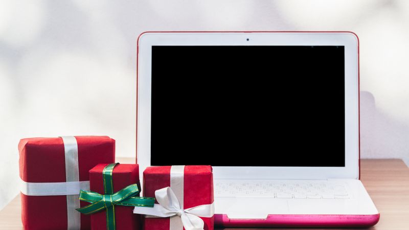 Create Engaging Holiday Content
