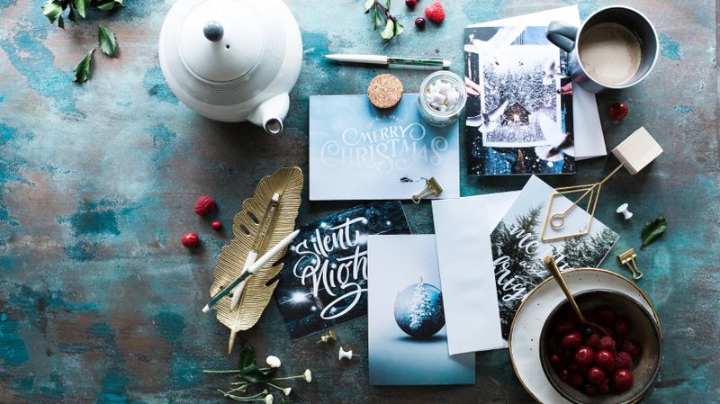 How to Make Your Own Christmas Cards