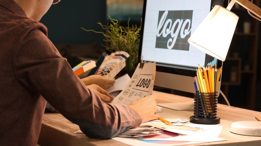 What to Consider When Coming up With Logo Designs