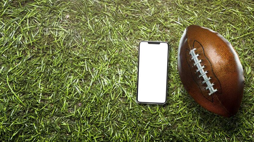 Super Bowl Promotion: 9 Ways Small Businesses Can Win The Big Game -  Groupon Merchant