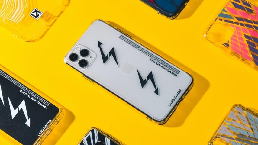 A clear phone case with a design of two lightning bolts.