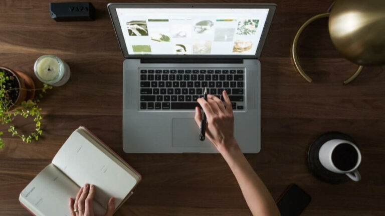 7 Steps to Write a How-to Guide (With Examples)