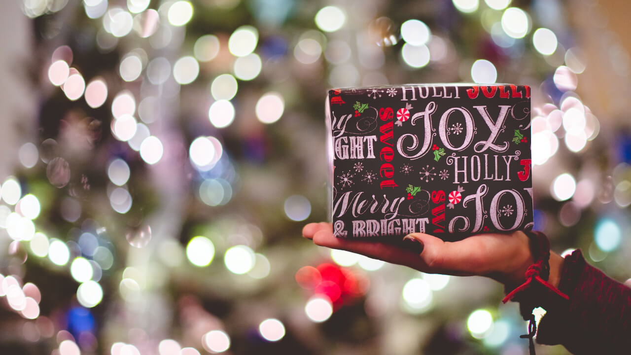 25 Things to Sell for Christmas and Make Extra Money