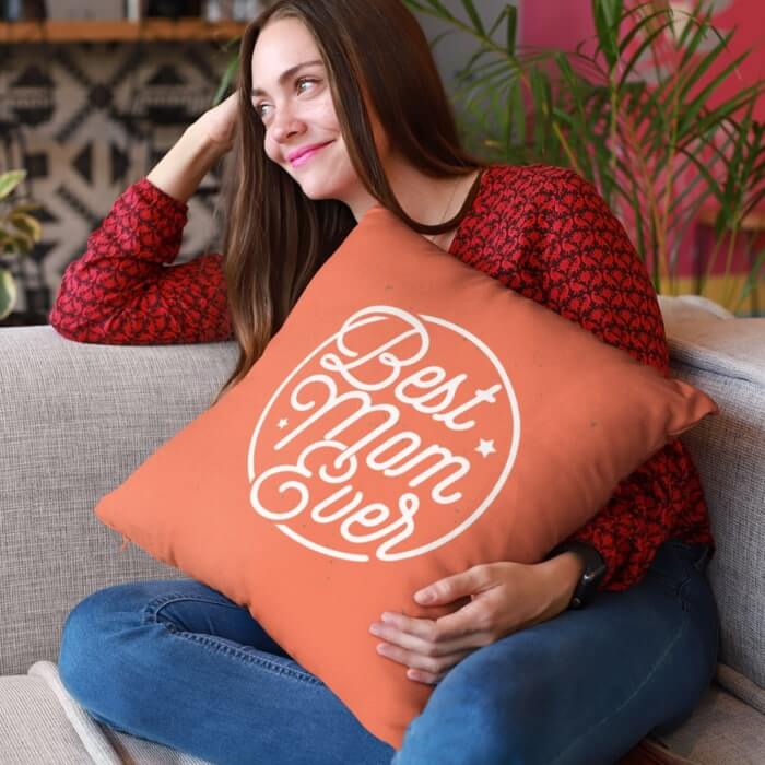 https://printify.com/wp-content/uploads/2023/11/Personalised-Family-Cushion%E2%80%8B.jpg