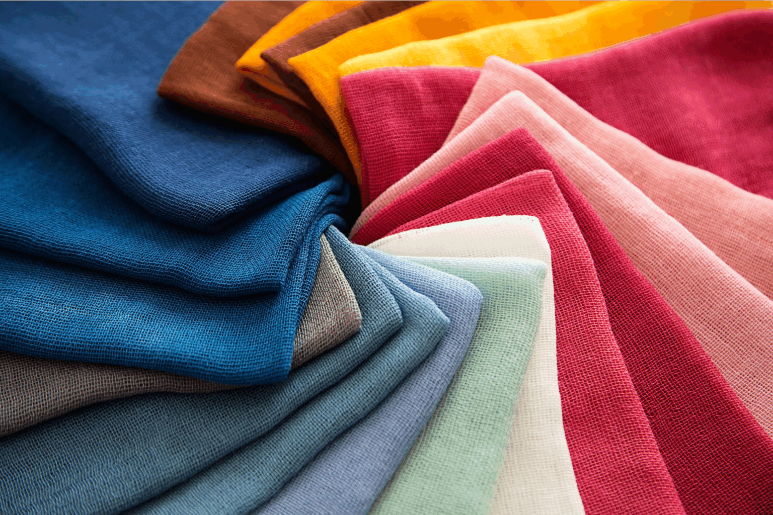 The Ultimate Guide to Apparel Fabric Selection for Global Brands in 2025