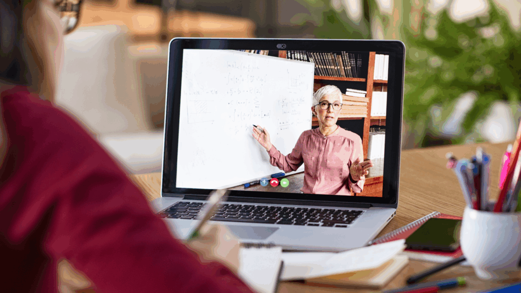 24 creative ways to make money in [bp_year] 3