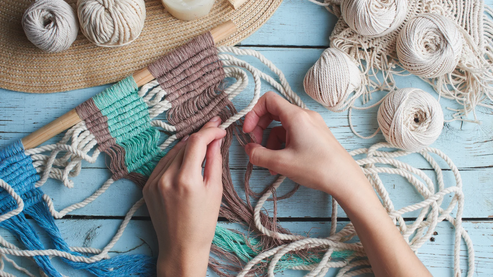 25-ideas-on-how-to-make-extra-income-while-working-full-time