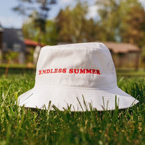 Custom embroidered hoodies 21